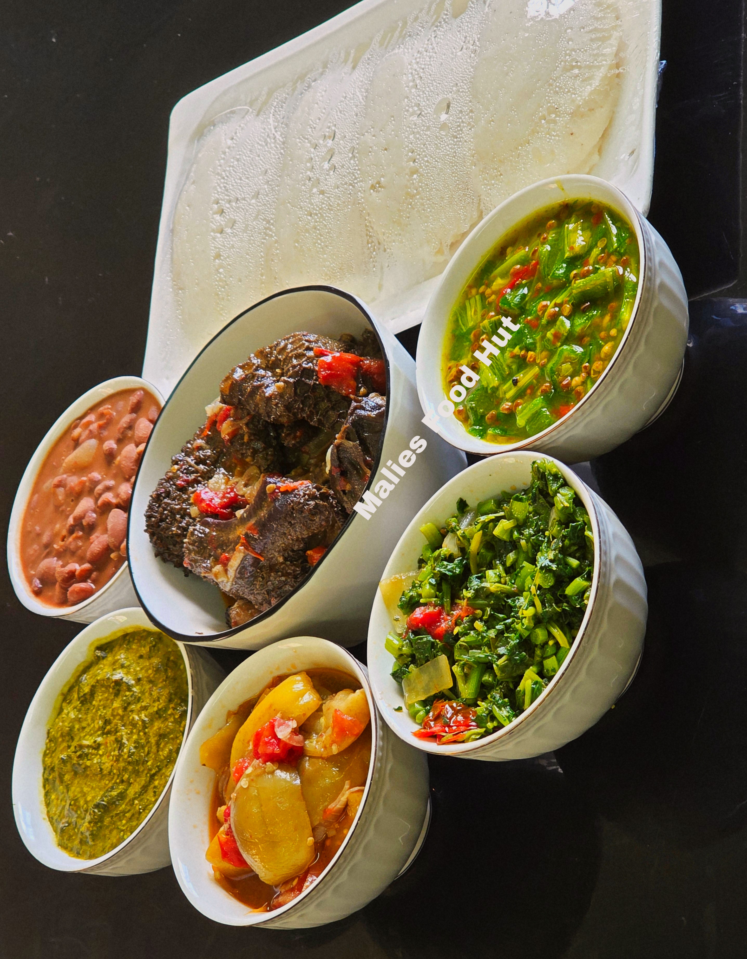 Six relish bowls with nsima tray